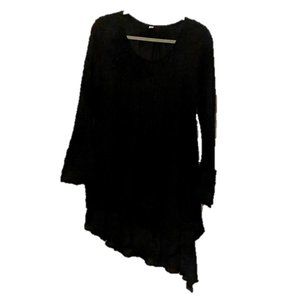 🌸 BOUTIQUE ROSETTE ASYMMETRICAL HEM SWEATER